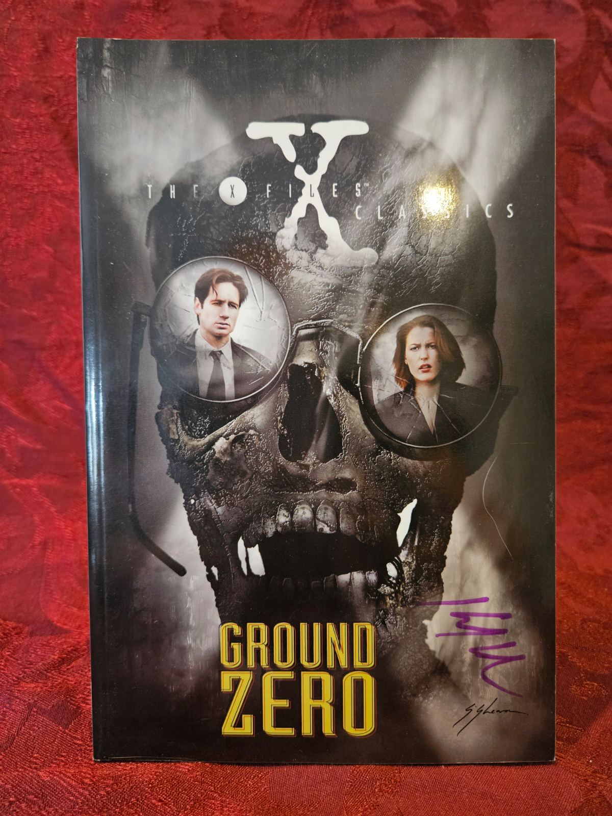 X-Files Classics: Ground Zero Graphic Novel